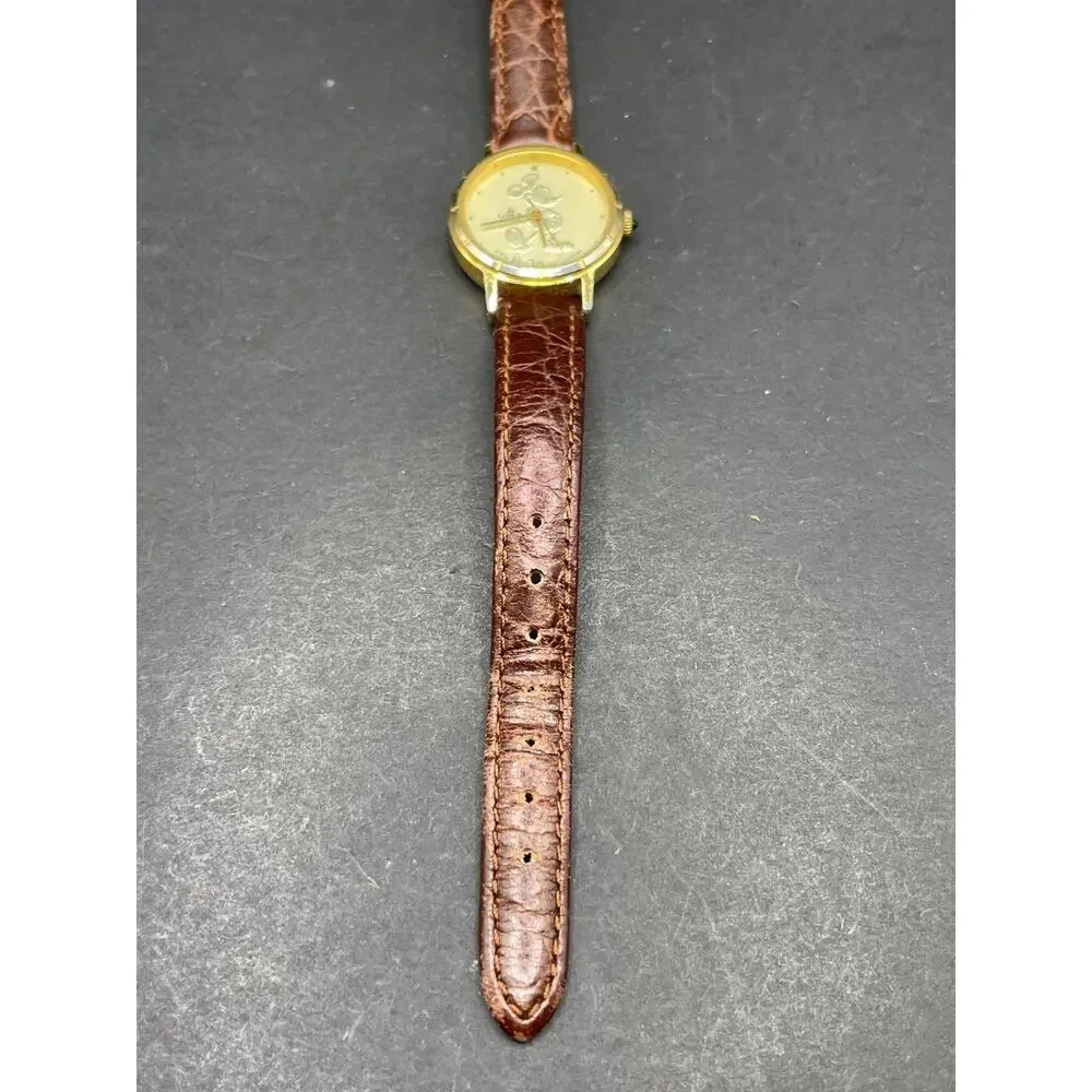 Vintage Disney Lorus Mickey Mouse Watch Gold Tone Brown Leather Band 26mm